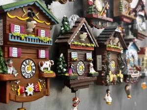 Xu Hướng Bán Hot Chất Lượng Cao Cổ Điển Thạch Anh Chim Âm Thanh Nhựa Cuckoo Đồng Hồ Du Lịch Lưu Niệm Quà Tặng Trang Trí Nội Thất Đồng Hồ Treo Tường - Product Image 3