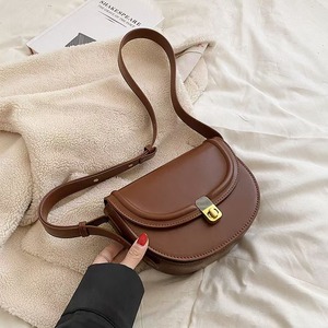 Retro and Versatile Bag for Women in 2025, a New Niche Design Single-<b>shoulder</b> Bag with a High-quality Crossbody Design for Women - Product Image 4