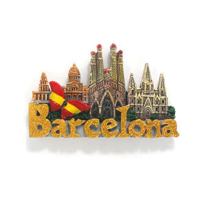 Aimants de réfrigérateur en résine 3D personnalisés faits à la main, aimant souvenir Sagrada Familia <span class=keywords><strong>Gaudi</strong></span> Stadium Barcelone Espagne, aimant pour réfrigérateur - Product Image 2