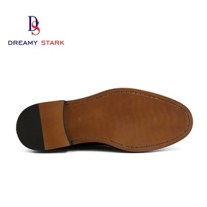 Chaussures habillées Oxford de luxe pour hommes, en cuir de veau italien fait main de haute qualité, à bord large, style vintage, personnalisables avec logo - Product Image 4