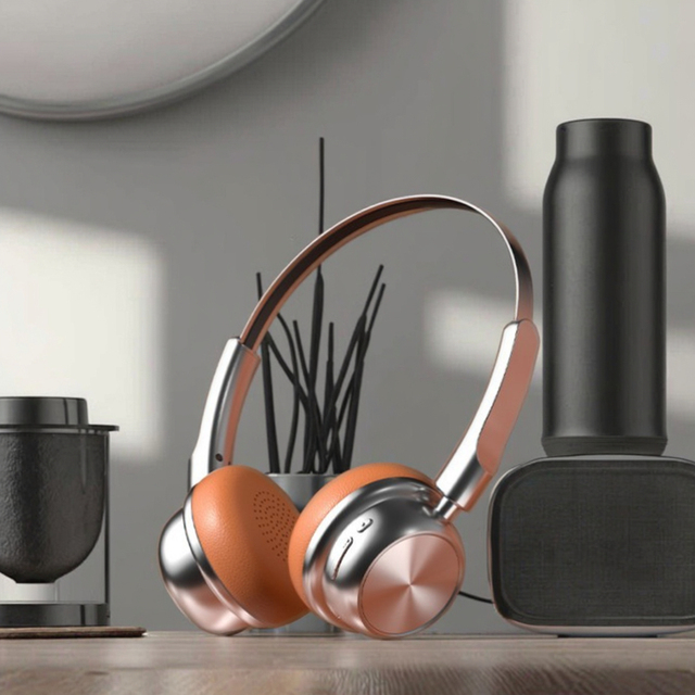 OEM ODM Durable Metal & Leather Over-Ear Headphones with Active Noise Cancellation (ANC) Wireless Connectors Electronics