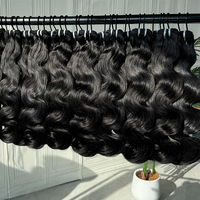 Extensiones de Cabello Humano Brasileño con Ondas Suaves, Cabello Virgen de Aspecto Natural, Textura Suave y Brillante, Cutícula Alineada, Doble Trama