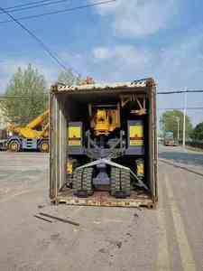 Grue à tour pliable mobile de marque chinoise réputée, puissante, 3 tonnes, JFYT2527-30, avec certificat CE - Product Image 3