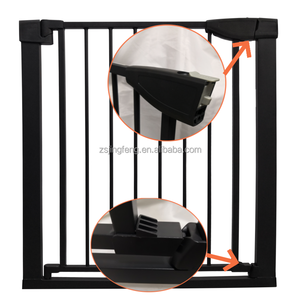 Barrière de sécurité intérieure pour bébé à double verrouillage et fermeture automatique en fer/plastique, installation facile, barrière de sécurité enfant, fixation par <span class=keywords><strong>pression</strong></span>, pour escaliers pour animaux domestiques - Product Image 6