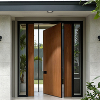 Porte pivotante personnalisée Ace de grande taille Porte d'entrée moderne à lattes en bois massif pour les maisons