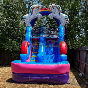 Tobogán inflable de arcoíris con diseño de unicornio para niños y adultos, ideal para fiestas y eventos al aire libre. - Product Image 2