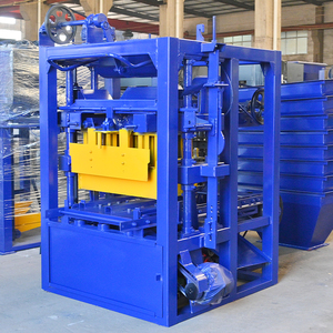 Machine de fabrication de pavés autobloquants à haute teneur en ciment YAODA QTJ4-26 avec moteur à pression, pompe, roulement et engrenage - Product Image 4