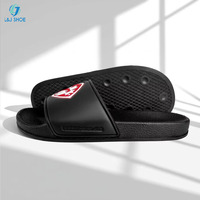 Sandales personnalisées L&J Bespoke Athletic Club avec logo, uniformes d'équipe pour hommes, sandales imprimées, vente en gros, faible MOQ, texture granulée douce