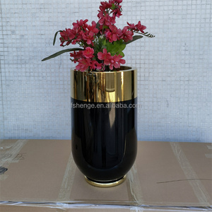 Jarrones Grandes de Lujo Negros y Dorados, Macetero Moderno de Acero Inoxidable de 70 cm de Alto para Decoración del Hogar - Product Image 3