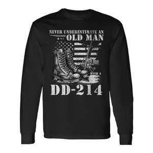 Nunca subestimes a un anciano con una camiseta de manga larga Dd-214 - Product Image 1