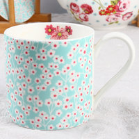 Ensemble de vaisselle en porcelaine fine avec théière, ensemble de vaisselle de table entière au design floral de roses élégantes