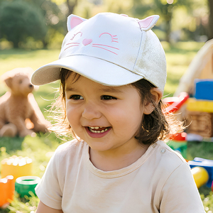 Gorra de Béisbol Infantil de 5 Paneles con Bordado Rosa Plateado Brillante, Gorra Deportiva con Orejas, Protección Solar para Niñas - Product Image 6
