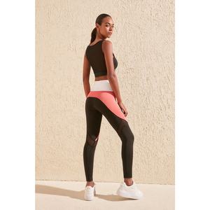 กางเกงเลกกิ้งออกกำลังกายเอวสูงสำหรับผู้หญิง สไตล์สตรีทแวร์ ป้องกันแบคทีเรีย สีตัดกัน ระบายอากาศได้ดี น้ำหนักเบา ผลิตจากผ้าไหม สแปนเด็กซ์ และไนลอน - Product Image 4