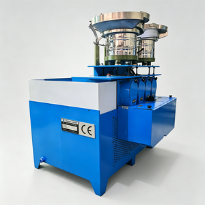 Machine <span class=keywords><strong>de</strong></span> taraudage servo M16 <span class=keywords><strong>M32</strong></span> à alimentation entièrement automatique offrant des performances stables pendant <span class=keywords><strong>de</strong></span> longues heures <span class=keywords><strong>de</strong></span> traitement des écrous - Product Image 3