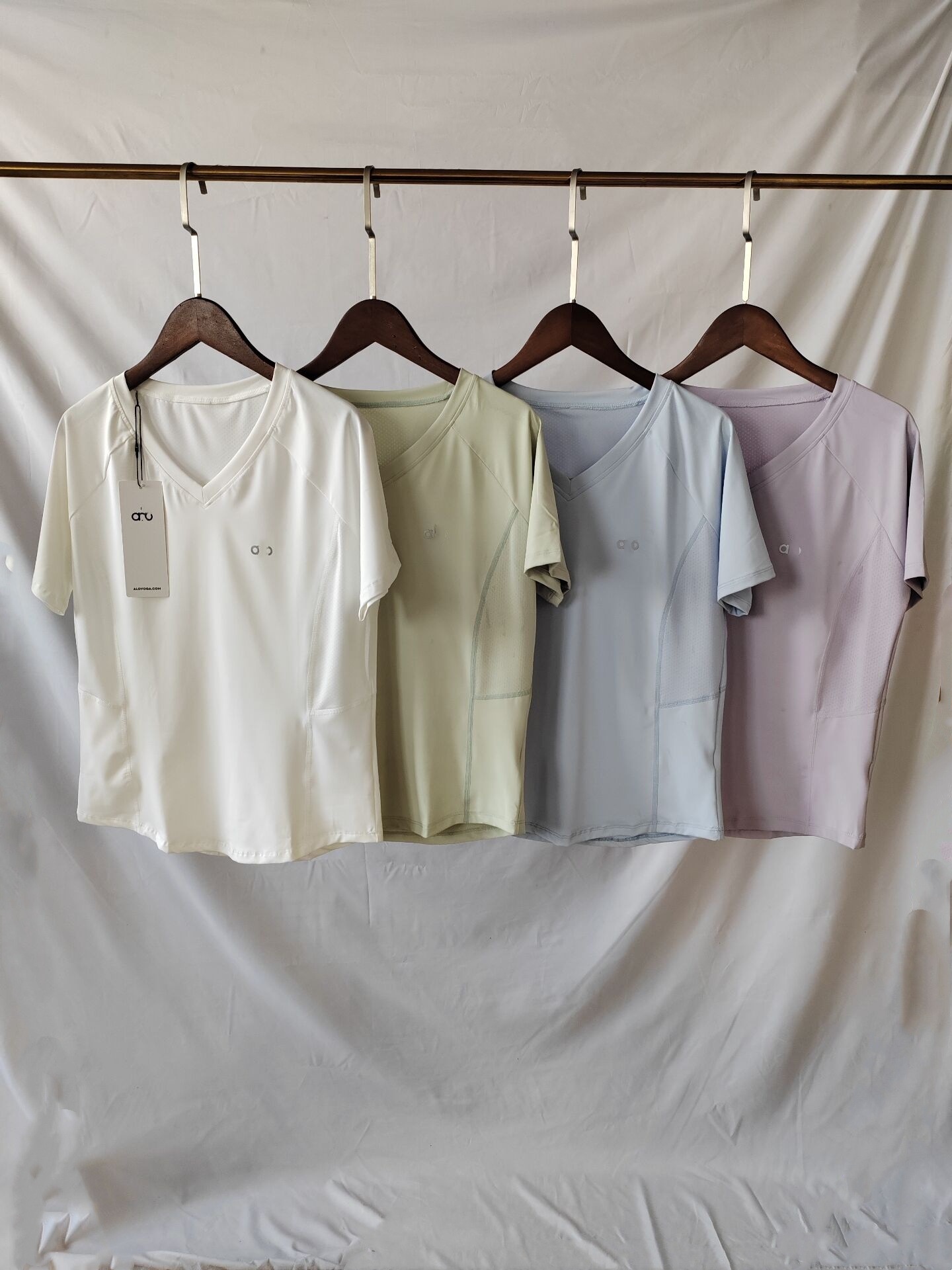 2026 AL Quick Dry Plus Size Yoga Short Sleeve Top Women V-neck High Stretch Breathable Sports T-shirt