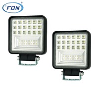 Lumière de travail LED cube 4 pouces 12-36V 126W Accessoires de voiture Étanche Lumière de conduite LED pour 4x4 Tout-terrain Voiture Camion Véhicule SUV