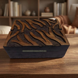 Boîte à bijoux carrée en bois Feng Shui faite à la main avec un motif animal classique sculpté à la main, décoration d'intérieur multifonctionnelle, cadeau pour femmes - Product Image 3
