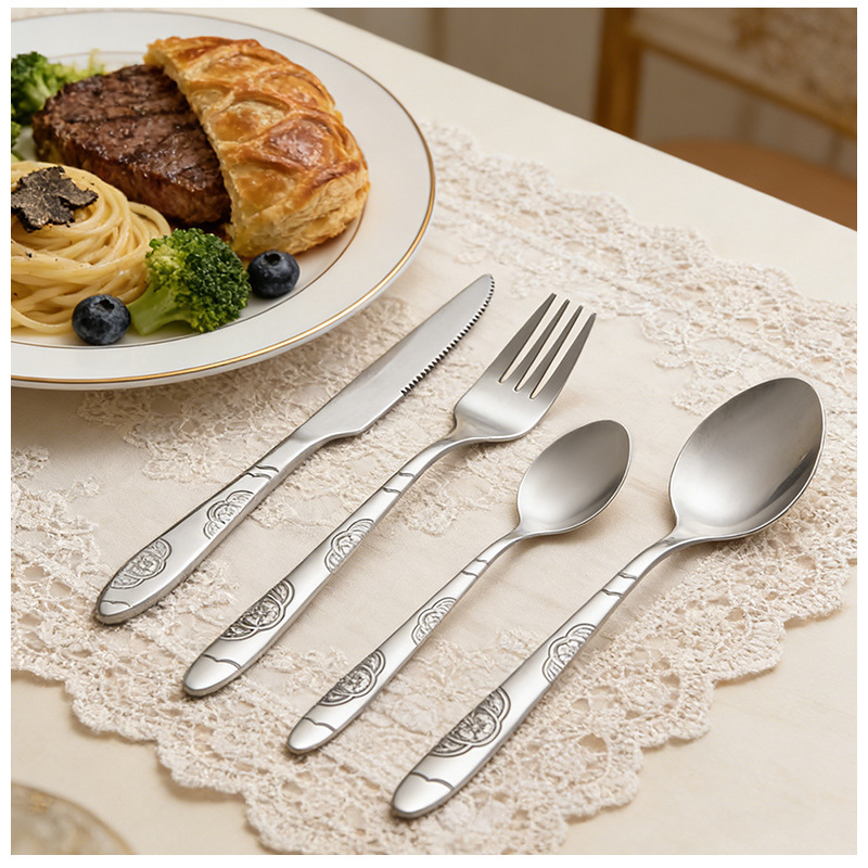 # 5-Piece Stainless Steel Cutlery Set – Carved Western Style Knife, Fork & Spoon Tableware Gift Set - View 3