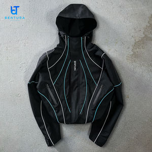 <span class=keywords><strong>Giacca</strong></span> da Tuta Leggera da <span class=keywords><strong>Uomo</strong></span> Personalizzata in Nylon 100% di Alta Qualità con Guscio <span class=keywords><strong>a</strong></span> Cerniera, Cappuccio Elastico e Design con Strisce Riflettenti 3M - Product Image 1