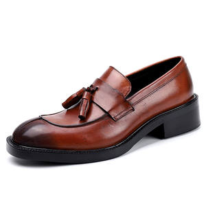 2025 Chaussures formelles de luxe les plus vendues-Cuir véritable-Chaussures décontractées classiques à bout pointu-Chaussures antidérapantes pour hommes - Product Image 4