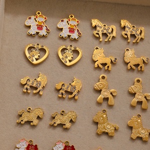 จี้รูปม้ายูนิคอร์น HB0638 ชุบทอง 18K ทำจากสแตนเลสสตีล ประดับเพชร CZ รูปสัตว์จักรราศีขนาดเล็ก เสริมโชคดี เหมาะสำหรับทำสร้อยคอ DIY - Product Image 2