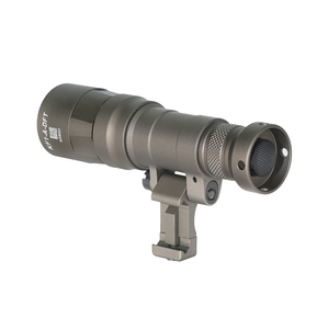 Linterna táctica de 800 lúmenes SPECPRECISION M340DFT Scout Light Pro Floodlight para caza Metal impermeable <span class=keywords><strong>FDE</strong></span> Color - Product Image 5
