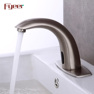 <span class=keywords><strong>Grifo</strong></span> <span class=keywords><strong>con</strong></span> <span class=keywords><strong>sensor</strong></span> cepillado Fyeer <span class=keywords><strong>con</strong></span> <span class=keywords><strong>grifo</strong></span> <span class=keywords><strong>de</strong></span> <span class=keywords><strong>lavabo</strong></span> inteligente - Product Image 3