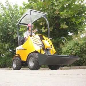 חוות גן החלקה לנווט גלגל מעמיסים <span class=keywords><strong>HY200</strong></span> Trencher קובץ מצורף מיני והחלקה - Product Image 3