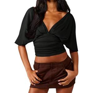 Chemisier court ajusté à col en V profond pour femme, manches courtes, doux, froncé, décontracté - Product Image 2