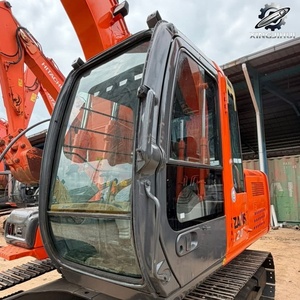 Excavatrice sur chenilles Hitachi 120 d'occasion, marque japonaise d'origine, 12 tonnes, mini-excavatrice compacte. - Product Image 6