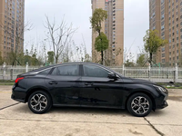 Voiture d'occasion en gros MG5 2023 180DVVT CVT Édition Luxe Conduite à Gauche Sans Accident Reconditionnée Inspectée par un tiers