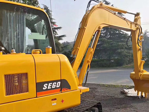 Excavatrice compacte Shantui SE60, mini-pelle de 6 tonnes, moteur Yanmar, système hydraulique fiable, prête pour la construction urbaine et l'exportation - Product Image 2