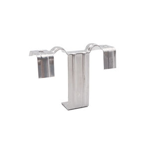 Clips de drenaje de panel solar de acero inoxidable UI 30-40mm Clips de drenaje de agua fotovoltaica Panel PV Abrazaderas de guía de agua Sistema de montaje - Product Image 2