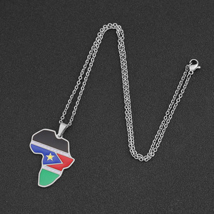 Colliers à chaîne avec carte du Soudan du Sud émaillée, en acier inoxydable plaqué or 18 carats, pendentif carte du Soudan du Sud avec drapeau national émaillé - Product Image 5