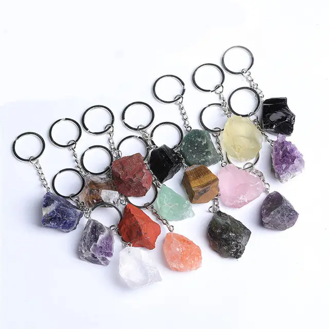 Wholesale spiritual crystals healing rough stones natural colorful mixed quartz crystals raw stone key chains for buyer