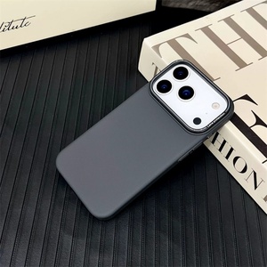 Funda de Lujo de Cuero Ultrafina con Lente de Mejora de Altura para Cámara para iPhone 17 Pro Max - Product Image 6