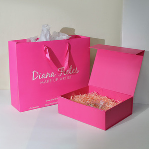 Sacs de luxe personnalisés pour vêtements, sacs cadeaux imprimés, sacs <span class=keywords><strong>en</strong></span> <span class=keywords><strong>papier</strong></span> avec poignées pour l'emballage de vêtements - Product Image 6