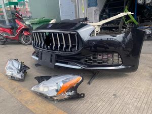Parachoques Delantero Completo para Maserati Quattroporte M156 <span class=keywords><strong>SQ4</strong></span> 2021 2022, Rejilla, Faro, Piezas Originales Usadas - Product Image 3