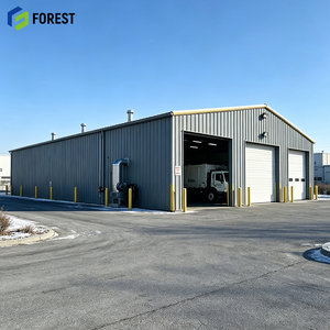 Entrepôt commercial modulaire préfabriqué en acier à grande portée, structure industrielle robuste pour le stockage de marchandises et le dépôt - Product Image 1