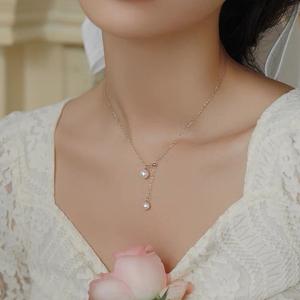 Collar de Perlas Naturales de Agua Dulce para Mujer, Chapado en Oro de 18K, Diseño Ligero en Forma de Y, Sensación de Alta Gama - Product Image 1