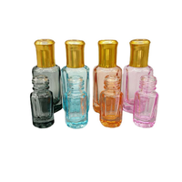 Hexagone coloré 3ml 6ml 8ml bouteilles vides de boule de rouleau pour le rouleau de parfum sur des bouteilles de boule de rouleau d'huile essentielle avec le couvercle d'or