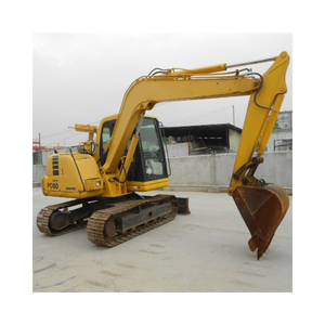 Libérez le plein potentiel de votre chantier avec le Komatsu PC60-8 : Optimisez votre chantier avec notre engin d'occasion durable et efficace. - Product Image 1