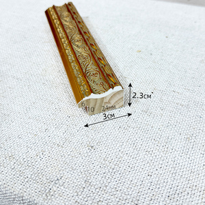 Cornice Dorata in Legno Stile Retrò Europeo e Americano, Decorazione Murale Ecologica Fatta a Mano, Cornice per Foto - Product Image 6