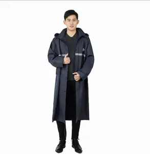 लंबे पुरुषों के वाटरप्रूफ वर्षाकोट काले फैशन वयस्क एक टुकड़ा बारिश कोट के साथ ओवरऑल हूड बारिश जैकेट