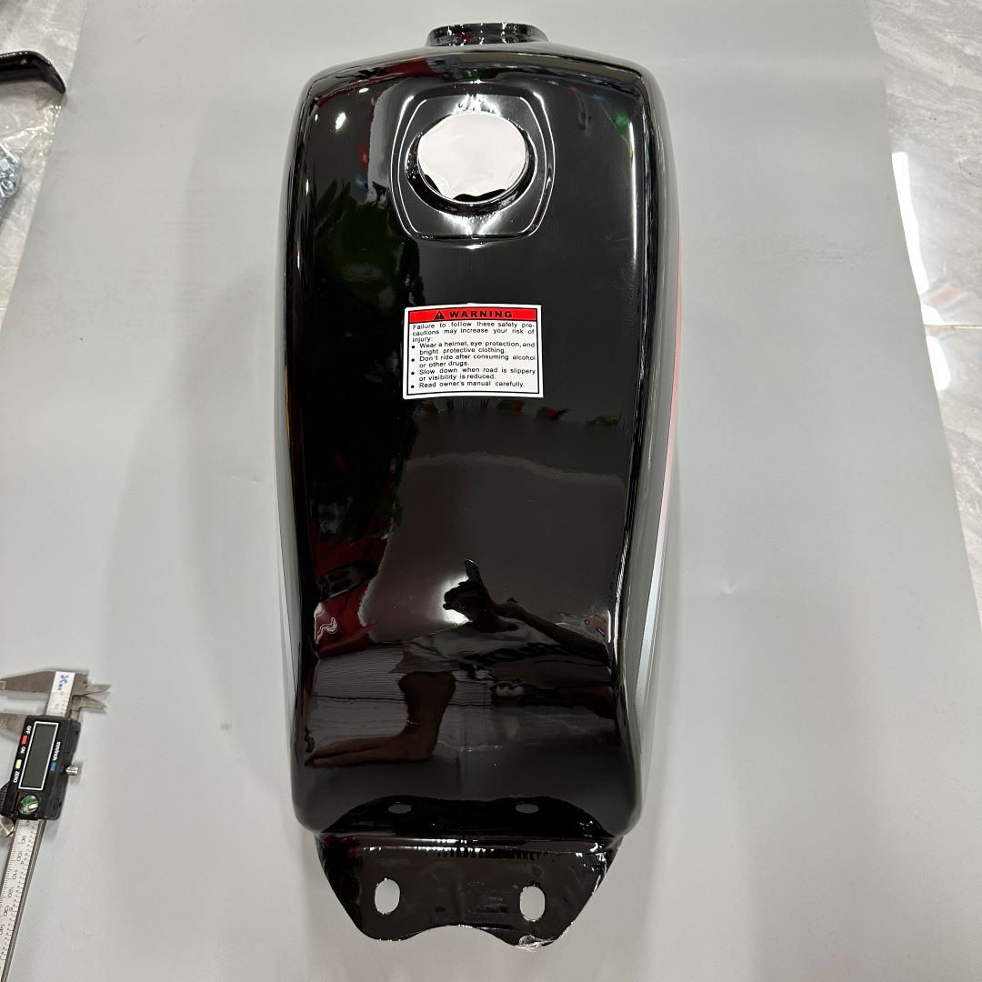 2002 suzuki katana 750 fuel tank