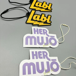 Étiquettes de vêtements populaires de forme irrégulière - Product Image 6