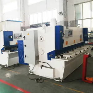 China avanzado diseño guillotina hidráulica máquina de corte de especificación