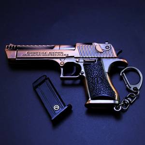 Mini Desert Eagle Aleación de Metal modelo de mano llavero juguete para regalo para niños llavero táctico - Product Image 2