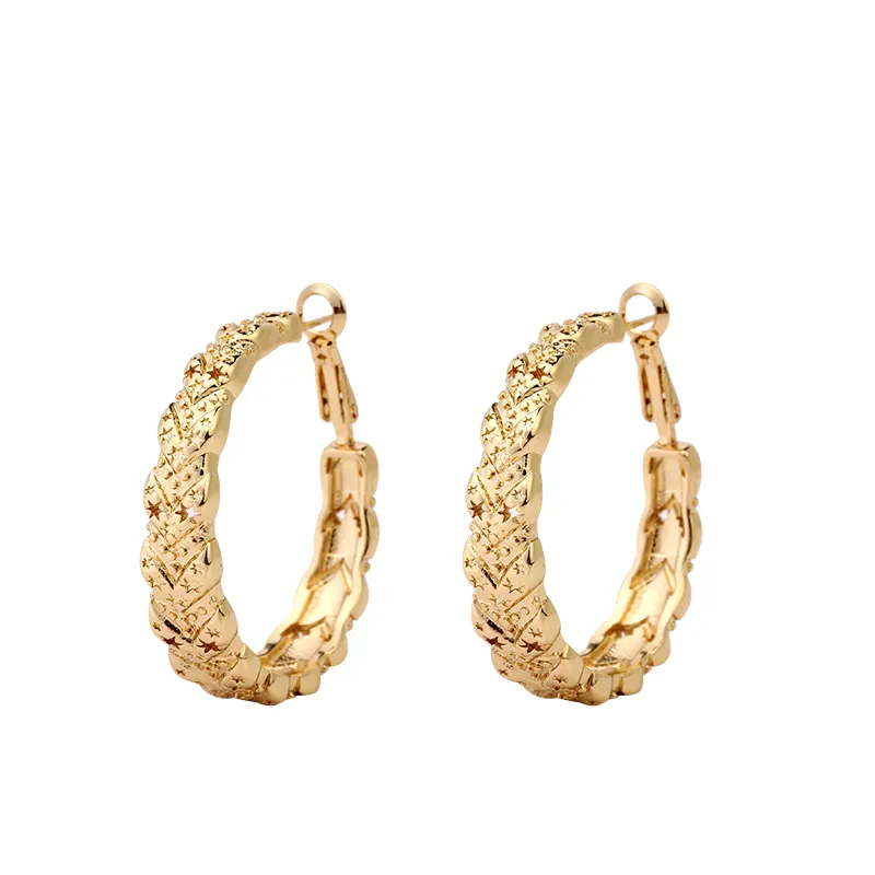 2023 New Trendy Gold Plated Hoop Earrings for Women Unique and Innovative Twill with Stars Design Earrings