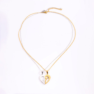 Collana in acciaio inossidabile con catena per clavicola a ciondolo cavo alla moda personalizzata <span class=keywords><strong>una</strong></span> freccia - Product Image 1
